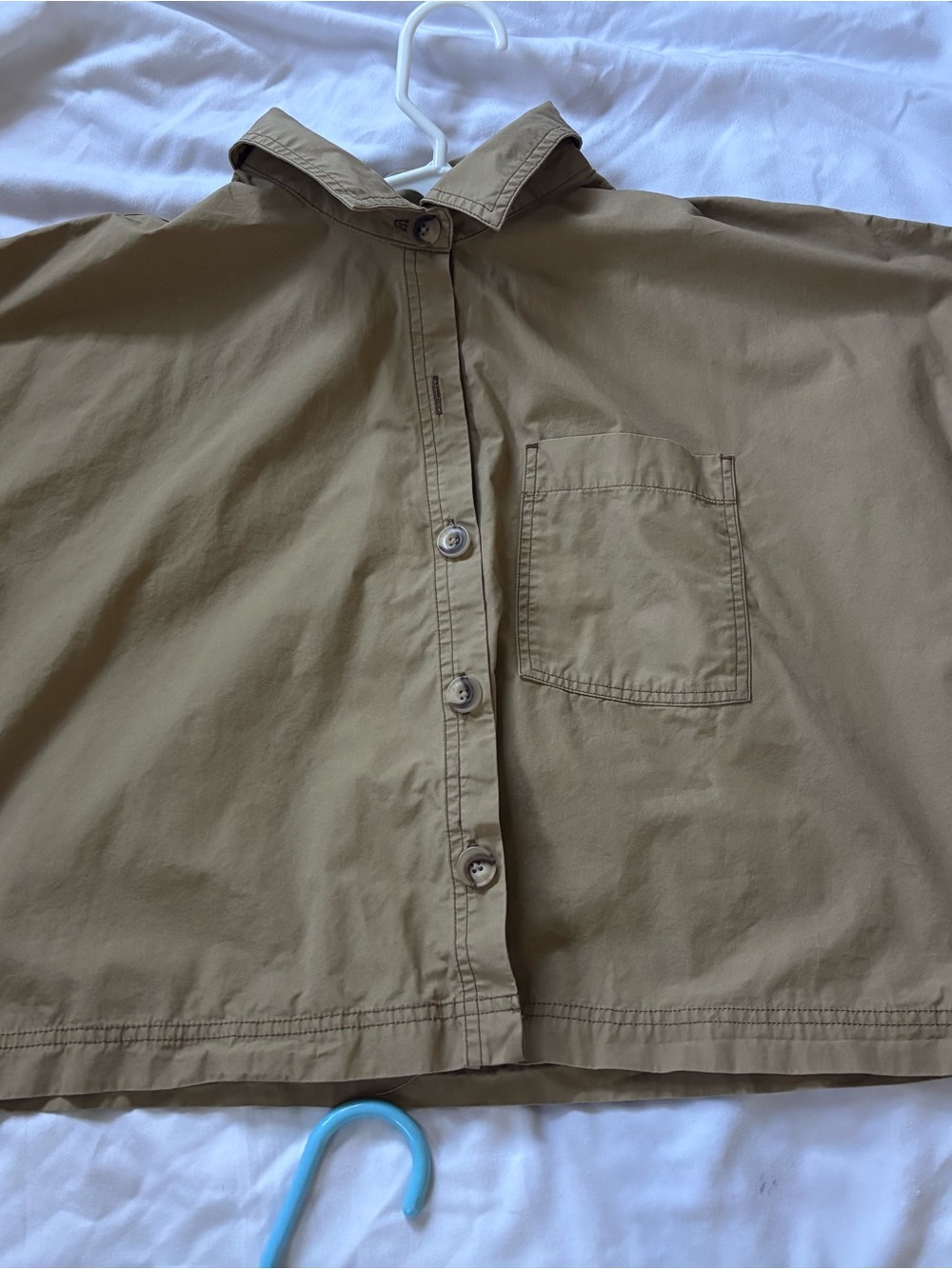 Classic Button-Cropped Down Shirt in Khaki